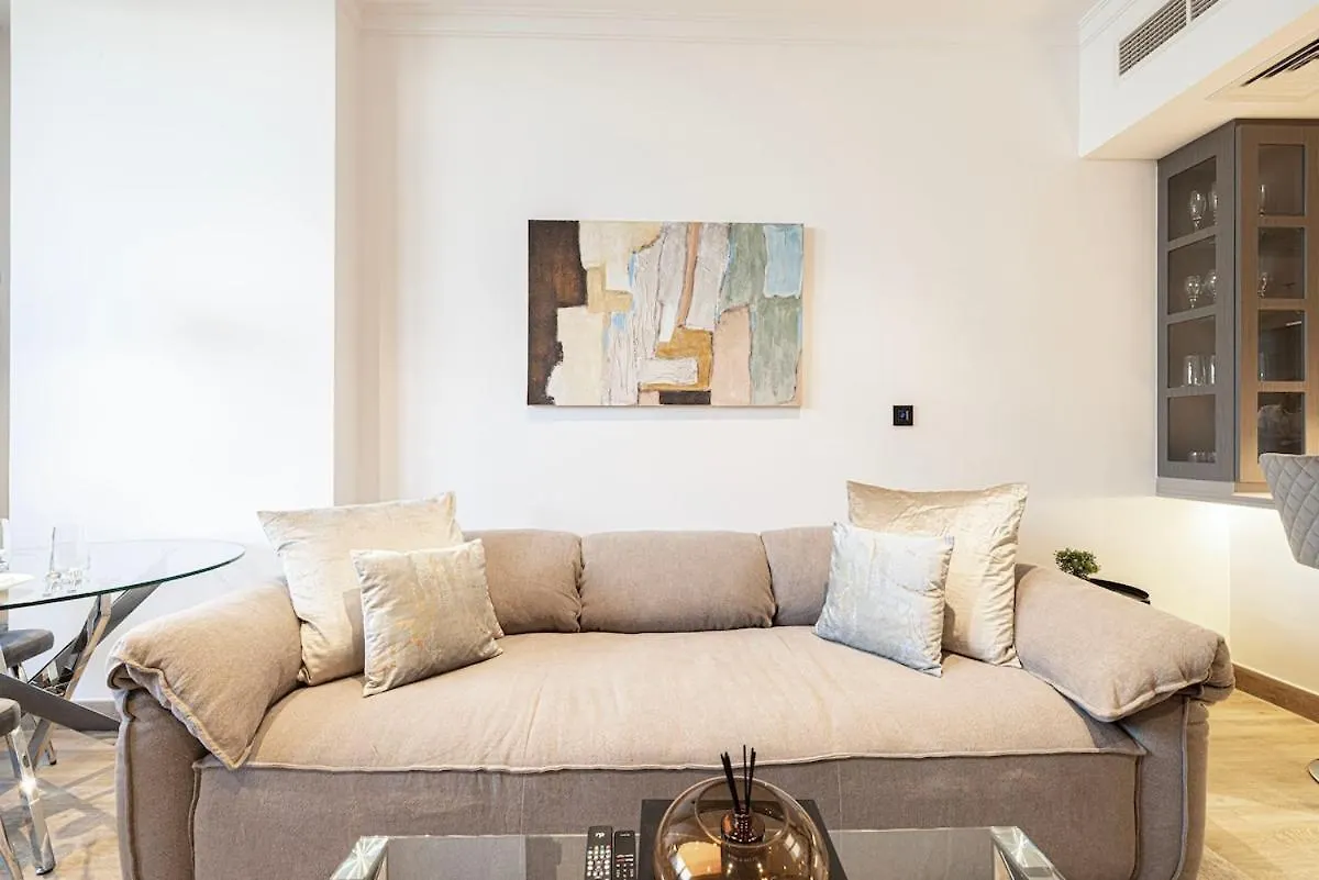 Charming 1-Bedroom In Chiama Avenue Jvc Dubaj 0*,